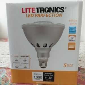 SIX (6) BULBS. LITETRONICS LED PARFECTION PAR 38 2700K 15WATT MED 120V FLOOD 500